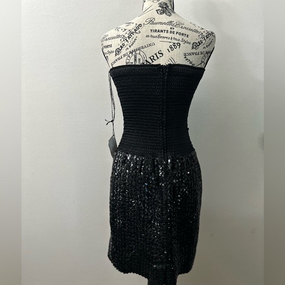 ✨ Strapless Sparkly Sequin Mini Dress | Party • Holiday • Date Night ✨ - Picture 3 of 12